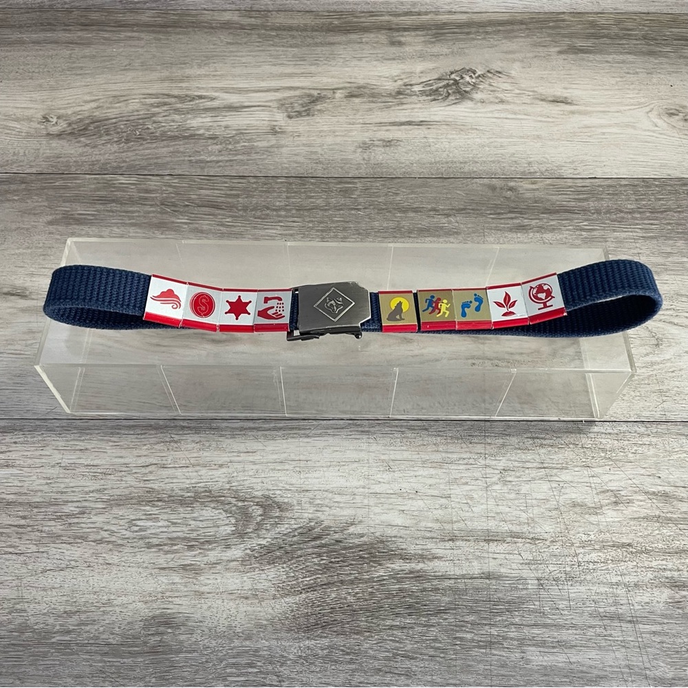 Boyscouts Blue Web Belt Size 28 with 9 Merit Metal Slides Sliders